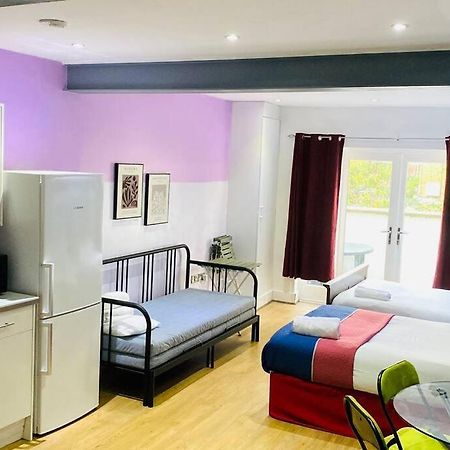 Modern Studio Near Bethnal Green Лондон Екстериор снимка