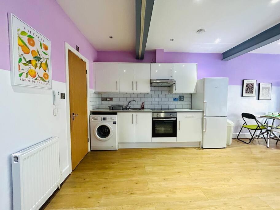 Modern Studio Near Bethnal Green Лондон Екстериор снимка